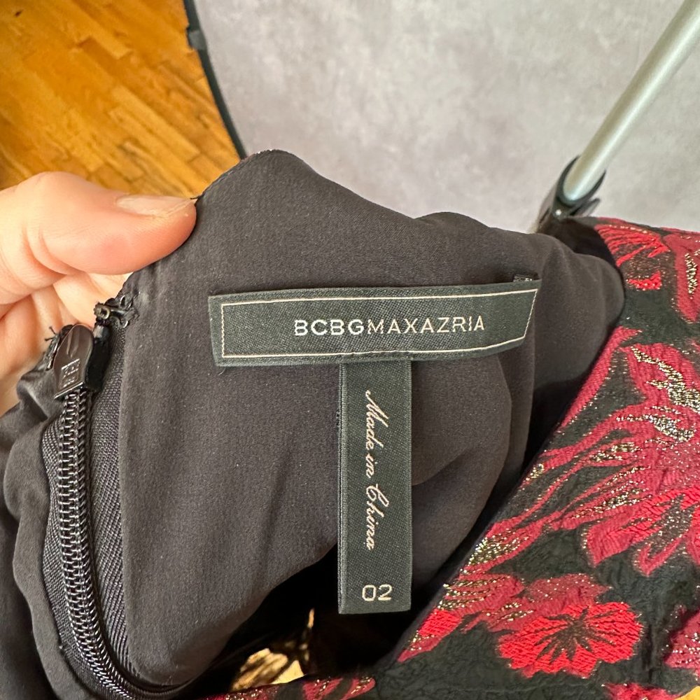 BCBG MaxAzria - Picture 4 of 4